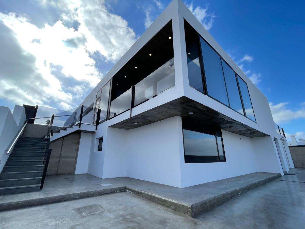 Eslanzarote Villa Tony, heated pool, jacuzzi La Costa Exterior foto