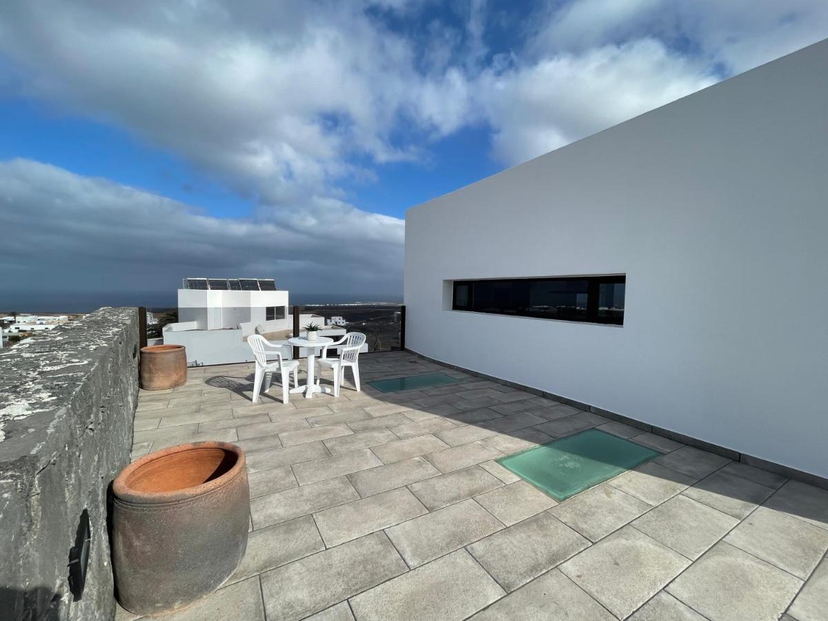 Eslanzarote Villa Tony, heated pool, jacuzzi La Costa Exterior foto