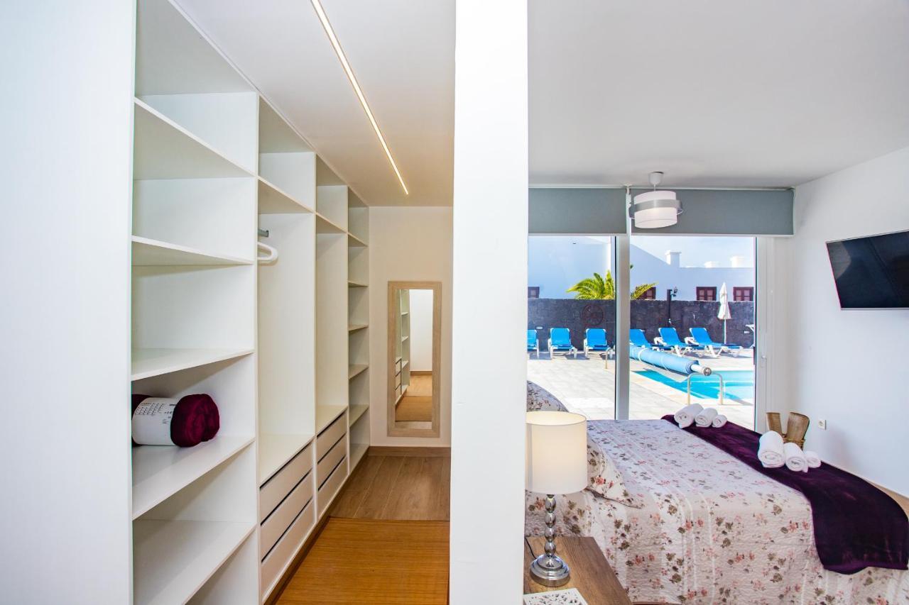 Eslanzarote Villa Tony, heated pool, jacuzzi La Costa Exterior foto