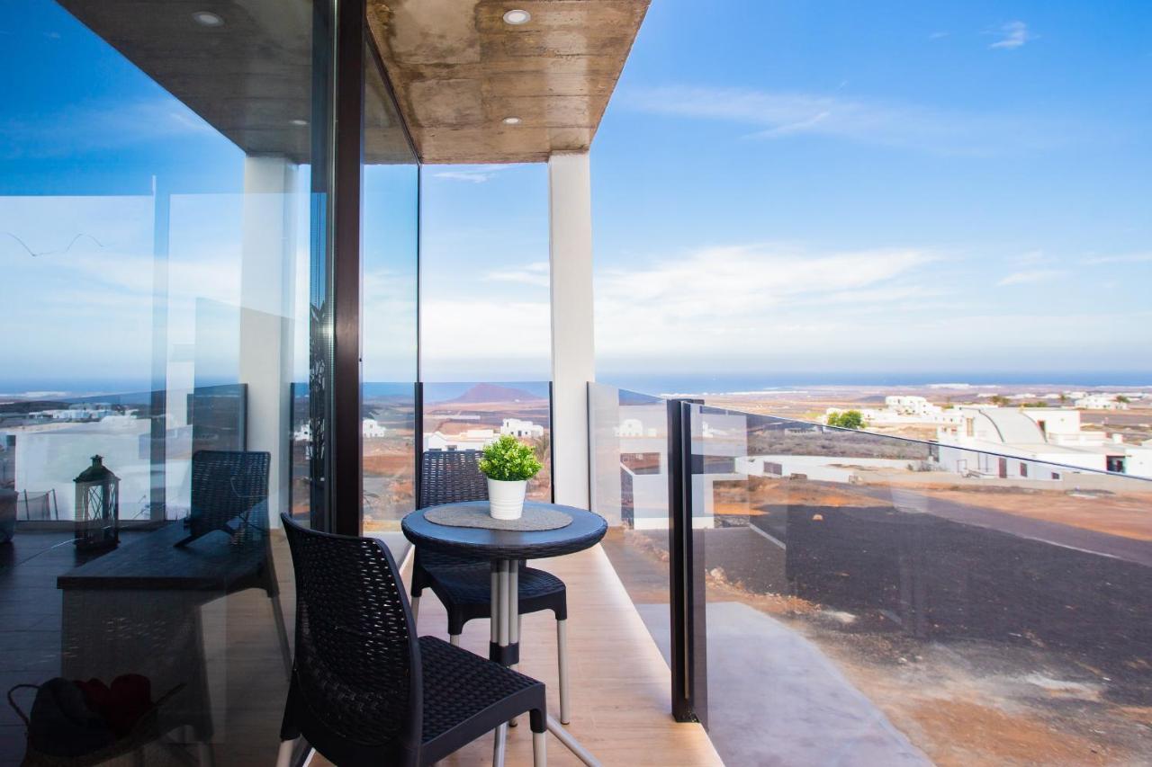 Eslanzarote Villa Tony, heated pool, jacuzzi La Costa Exterior foto