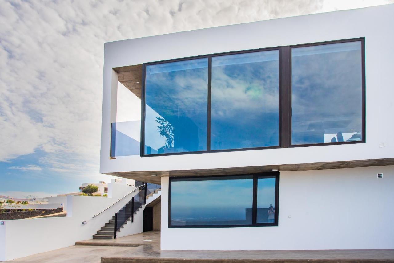 Eslanzarote Villa Tony, heated pool, jacuzzi La Costa Exterior foto